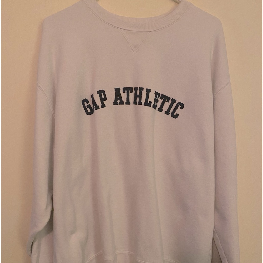 Like New Comfy Gap Athletic Sweatshirt Size.XL